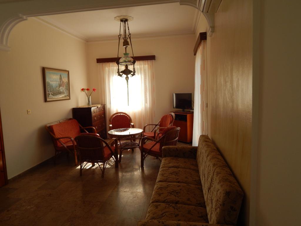 Cornelia Appartement Lákka Kamer foto